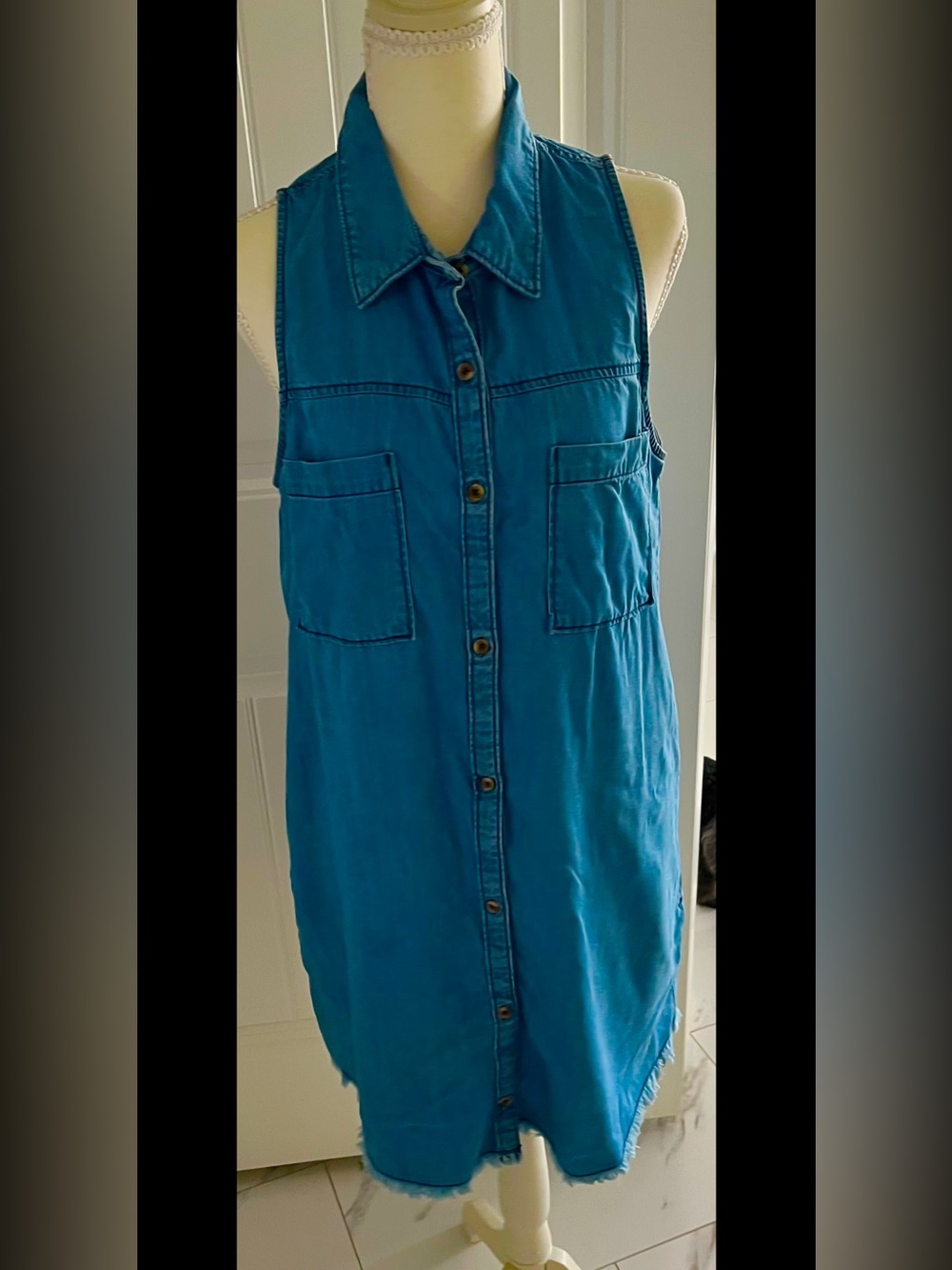 Abound Sleeveless Denim Midi Shirt Dress in Medium Blue